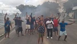 Vila Saem: moradores protestam contra a falta de água e oscilação de energia