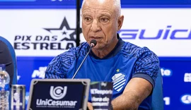 Vídeo: CSA apresenta oficialmente Márcio Fernandes como técnico do time