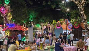 Abertura da Vila Encantada reúne centenas de famílias no Parque do Centenário