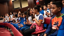 Aula de circo leva alegria e inclusão para estudantes da rede municipal de ensino