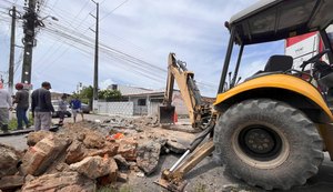 Cruzamento no Pinheiro fica interditado até segunda-feira (26)