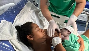 Primeiro bebê de 2024 da Rede Pública Estadual nasce em Delmiro Gouveia