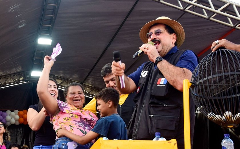 Prefeito Gilberto Gonçalves anuncia edição de 2024 do Festival de Prêmios das Mães em Rio Largo