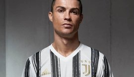 Juventus lança nova camisa com Cristiano Ronaldo e Douglas Costa de modelos