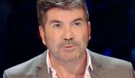 Jurado do 'X Factor' é hospitalizado após cair pelas escadas