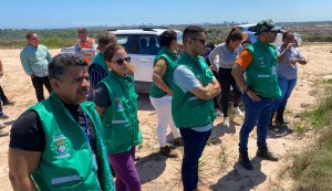 Fiscais ambientais vistoriam local de incêndio que causou transtornos na cidade
