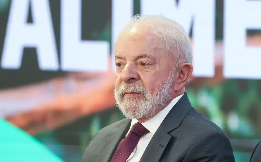 Lula defende que fintechs 'paguem o imposto devido a esse país'