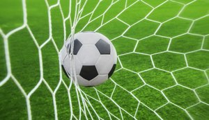 Cruzeiro marca no final e avança na Primeira Liga