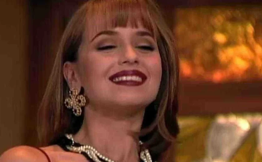 Gabriela Spanic, de A Usurpadora, pode estar no elenco de A Fazenda 17