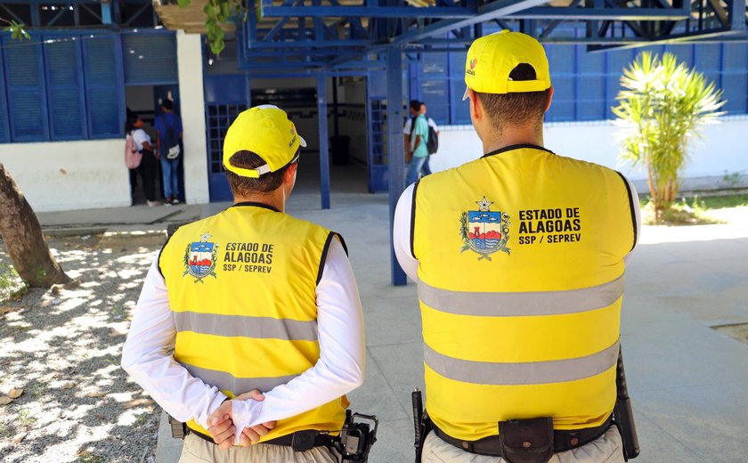 Ronda no Bairro fortalece prevenção da violência nas escolas