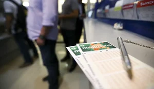 Ninguém acerta a Mega-Sena e prêmio está acumulado em R$ 68 milhões