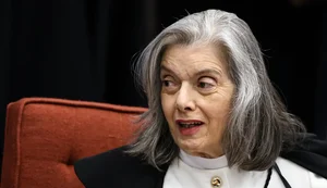 Cármen Lúcia diz que STF manterá defesa da democracia
