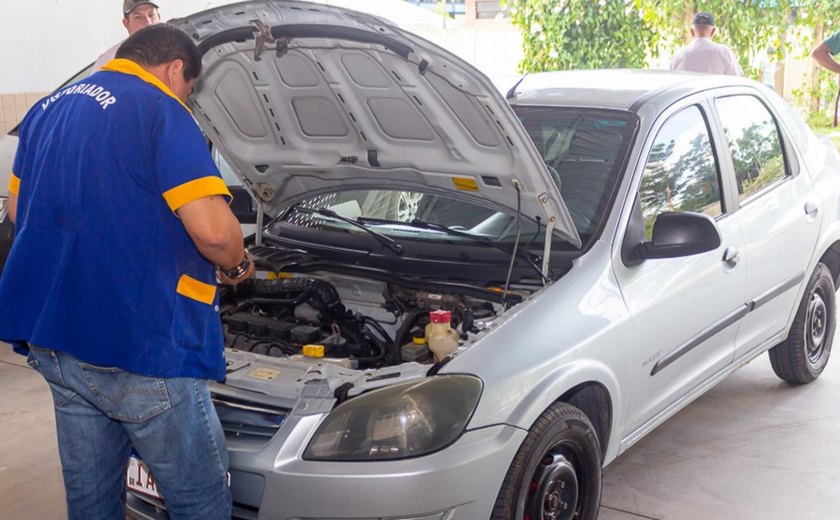 Detran explica como evitar golpes na compra de veículos usados