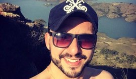 Polícia busca imagens de câmeras de segurança para identificar assassinos de jovem morto