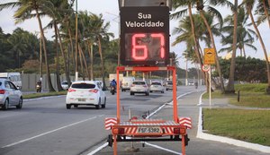 Motoristas ignoram controladores de velocidade educativos