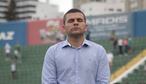 Guarani leva empate do Oeste nos acréscimos e fica mais longe do G4