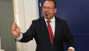 Três vereadores desistem da reeleição