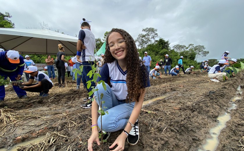 IMA promove plantio de 7 mil mudas e reforça educação ambiental em Coruripe