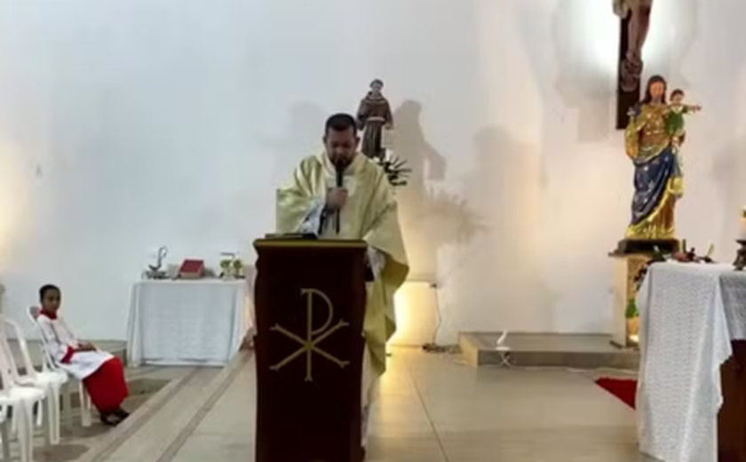 Diocese de Penedo afasta padre Vanderley após denúncias de abuso sexual