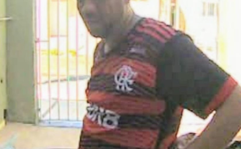 Homem entra em clínica no Jacintinho e rouba equipamento que custa mais de R$ 10 mil