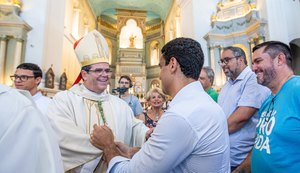 Prefeito JHC participa da posse canônica do arcebispo coadjutor Dom Alberto Breis