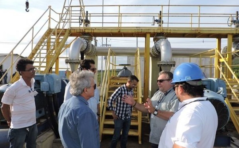 Presidente da Casal visita sistemas de abastecimento de água do Agreste