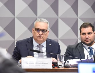 Alfredo Gaspar denuncia “blindagem de criminosos” e pede prisão preventiva de empresário ligado ao Careca do INSS na CPMI