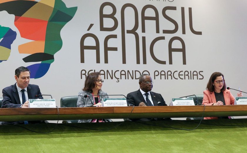 Governo anuncia retomada de parcerias entre Brasil e países africanos