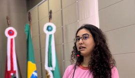 Teca Nelma faz denúncia ao Ministério Público sobre manifestações antidemocráticas