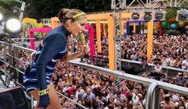 Claudia Leitte é chamada de genocida após show em trio elétrico; assista o vídeo