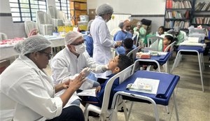 Saúde Bucal realiza ação preventiva em escola no Benedito Bentes