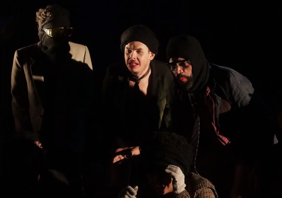 “Tambores que Gritam Maceió é Farsa!” ocupa o Theatro Homerinho com crítica social e teatro documental