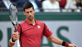 Com presença nos EUA ameaçada, Djokovic mantém decisão de não se vacinar contra Covid
