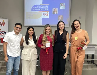 Delegadas da Polícia Civil reforçam importância do acolhimento humanizado em evento da RAV