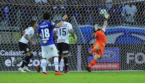 Corinthians joga mal em Minas e sai atrás na final da Copa do Brasil contra Cruzeiro