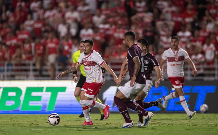 CRB empata com a Ferroviária no Rei Pelé e fica mais distante do G4