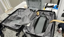 Estrangeiro é preso transportando 4,6 kg de cocaína em aeroporto de Maceió