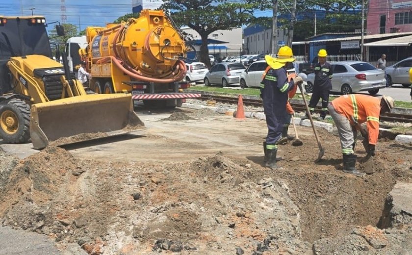 Rua Walter Ananias é interditada para obra emergencial