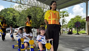 Arena Detranzinho inicia atividades da Semana Nacional de Trânsito com 65 crianças