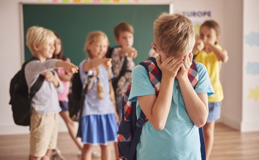 Combate ao Bullying na Escola: Construindo um ambiente saudável para todos
