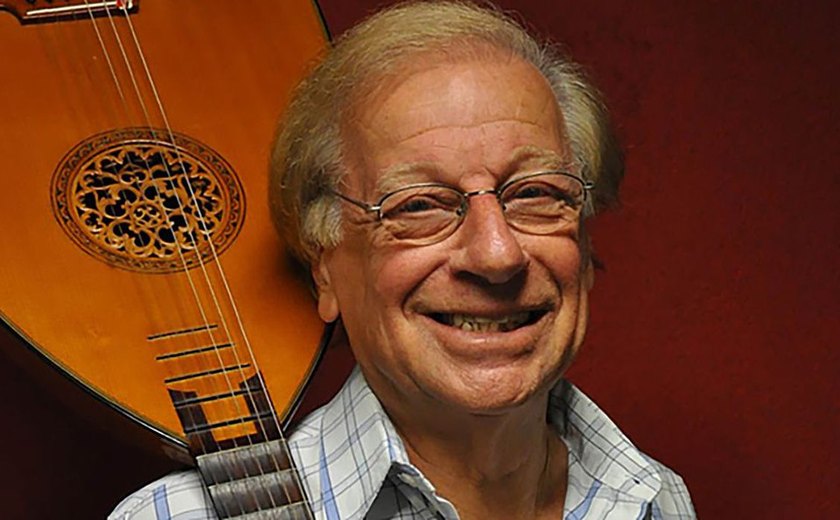 Músico e humorista Juca Chaves morre aos 84 anos em Salvador