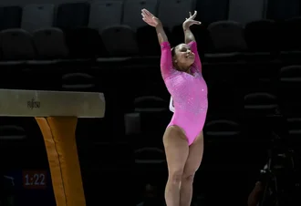 Brasil se despede do Mundial de Ginástica Artística sem medalhas