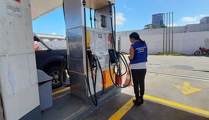 Procon Alagoas fiscaliza postos de combustíveis após redução de 17% do ICMS