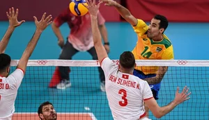 Douglas Souza confirma volta ao vôlei em clube da Superliga