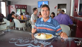 Restaurantes tradicionais passam a usar o delivery para tentar minimizar a crise