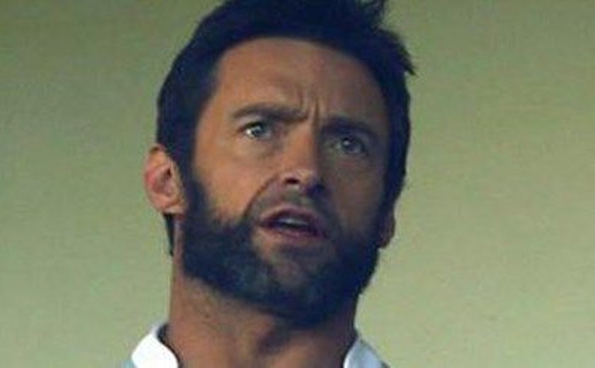 Hugh Jackman revela ter sido abandonado pela mãe aos oito anos: 'Traumático'