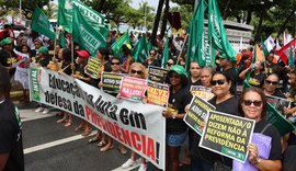 Educação faz greve geral contra reforma da Previdência no dia 15 de maio