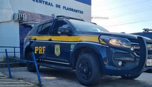 PRF recupera veículo 24h após ser furtado em Joaquim Gomes/AL