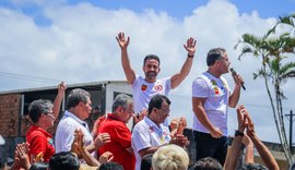 Para milhares de pessoas, Paulo garante mais investimentos para União dos Palmares e Zona da Mata