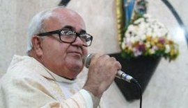 Padre Manoel Henrique lança livro sobre Religiosidade Popular